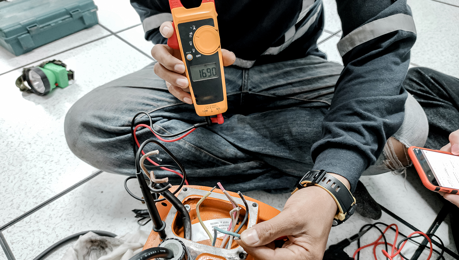 MB PARTNERS ELEKTRIFIRMA